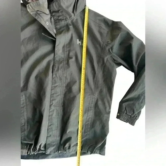 Helly Hansen Women’s Black Jacket with Hood - Picture 7 of 10